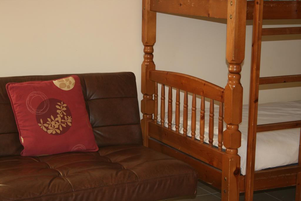 Bcc Loch Ness Hostel Bearnock Room photo